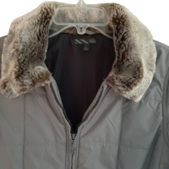 VANS Grey Puffer Jacket - Picture 4 of 13